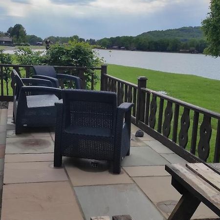 Tegid Lodge- Pine Lake Resort Carnforth Exterior photo